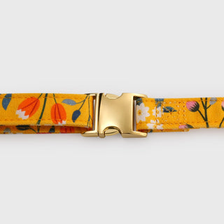 Knala Floral Yellow dog harness hardware close-up on white background