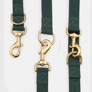Knala Forest Green dog multipurpose lead hardware close-up on white background